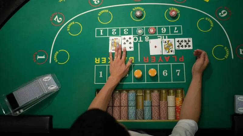 Lý do nên tham gia chơi Baccarat trực tuyến