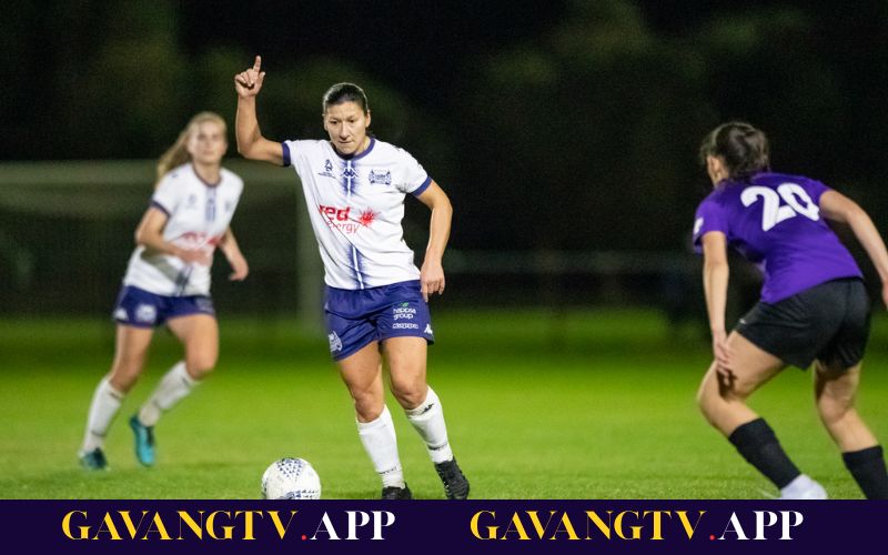 Khoảnh khắc ăn mừng bàn thắng tại giải NPL Victoria, biểu tượng cho hành trình phát triển và khát vọng chinh phục sân chơi thế giới của bóng đá Úc.