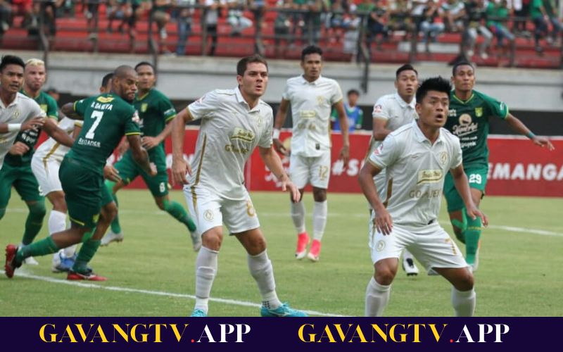 Người chơi phân tích biến động tỷ lệ kèo bóng đá Indo với biểu đồ dòng tiền và thông số trận đấu để tối đa hóa lợi nhuận cá cược.